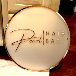 Cartel acrilico glam con tu logo! Mod.19