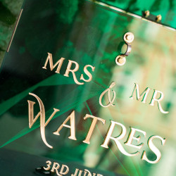 Cofre buzon de acrilico para tarjetas Mod.49