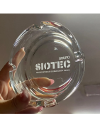 Ceniceros Personalizados en Acrílico | Grabado Láser | Victorius Design